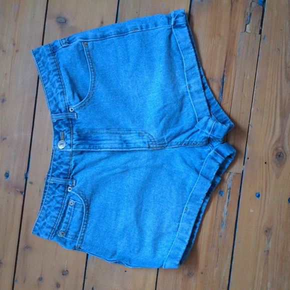 Forever 21 Pants - Forever 21 denim shorts